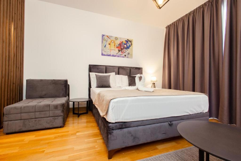 Apartments RONDO