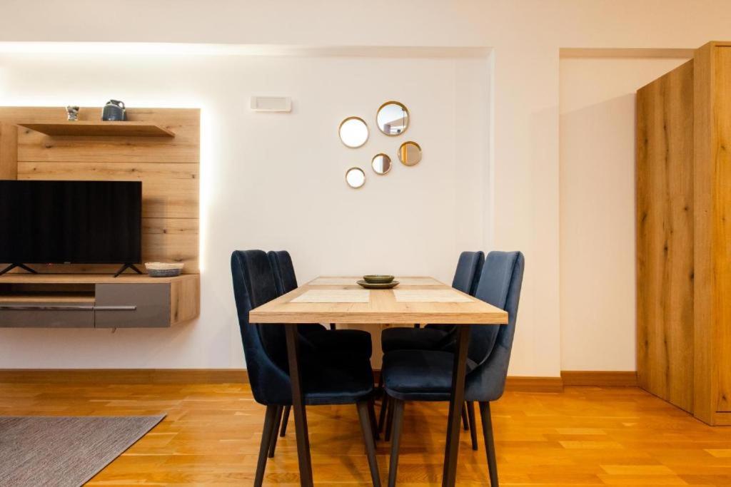 Apartments RONDO