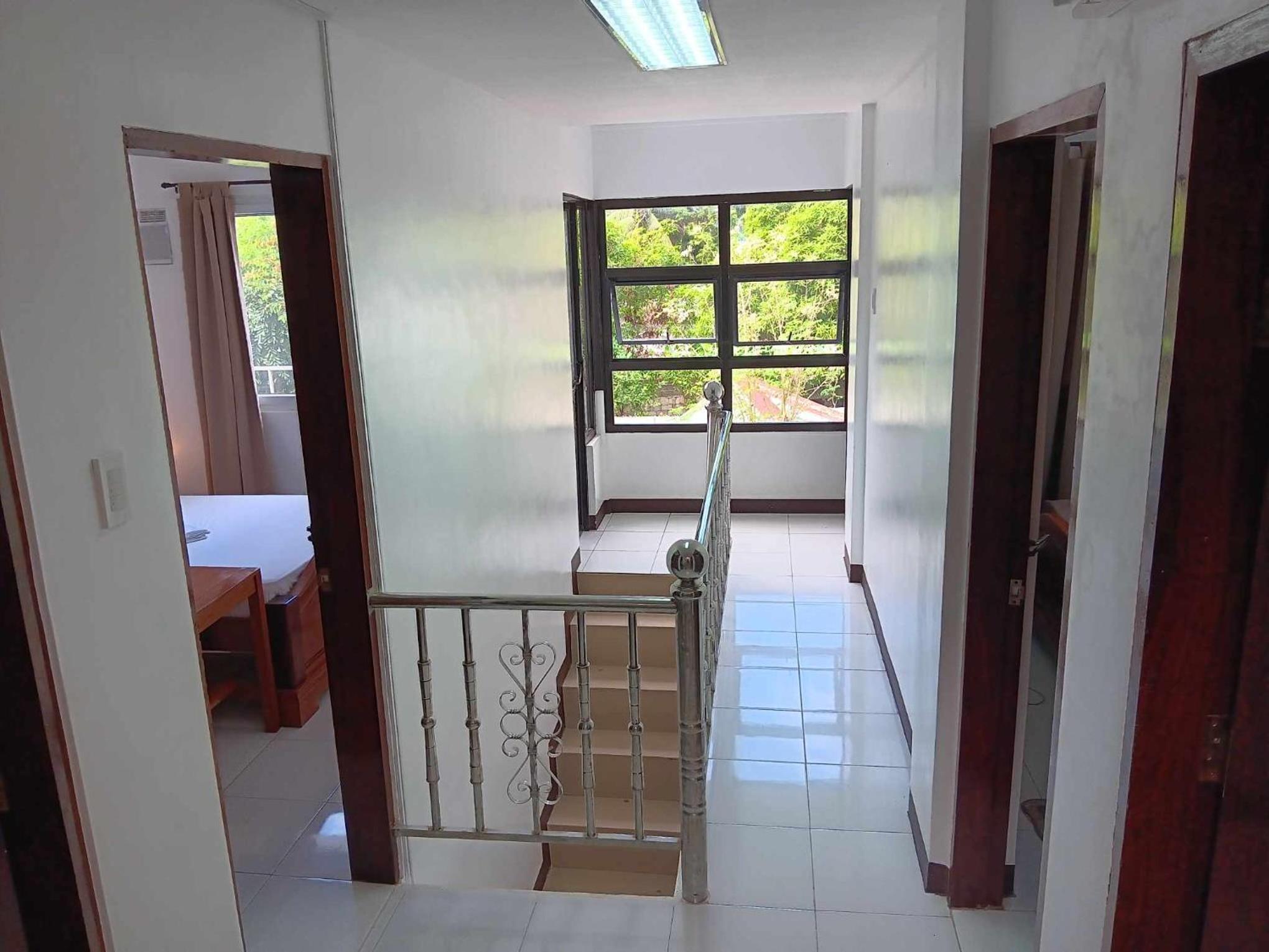 Forest Bay Inn El Nido view 5