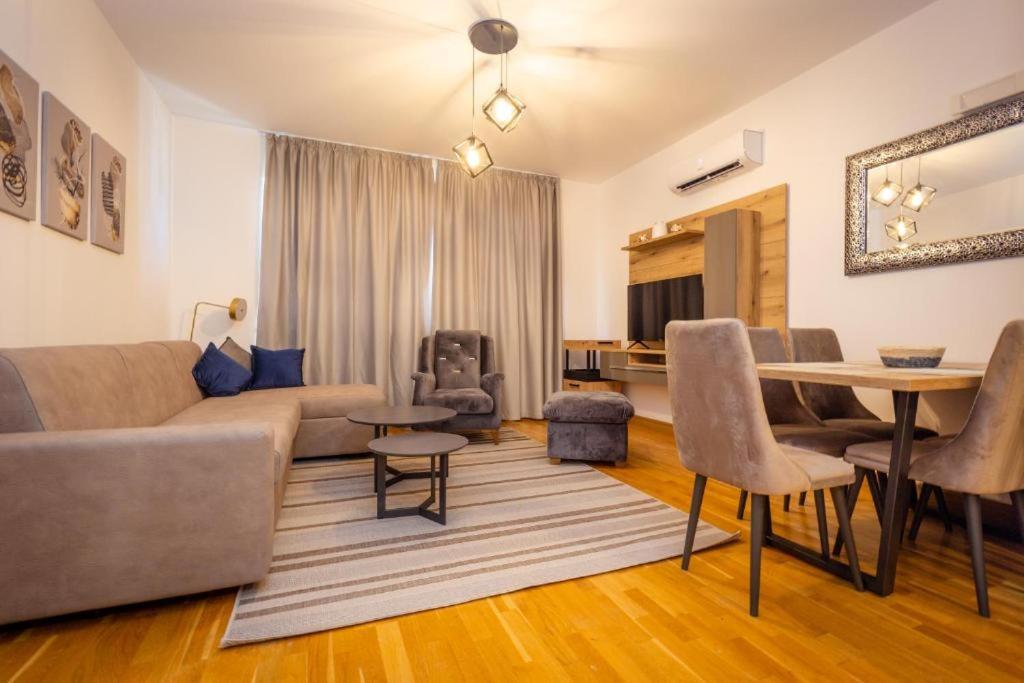 Apartments RONDO