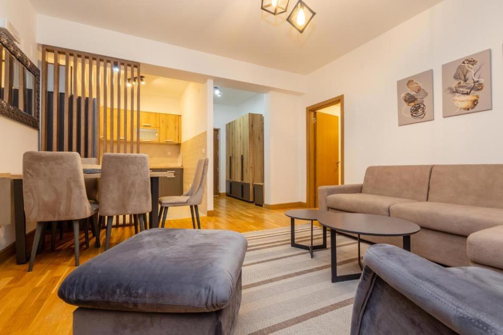 Apartments RONDO