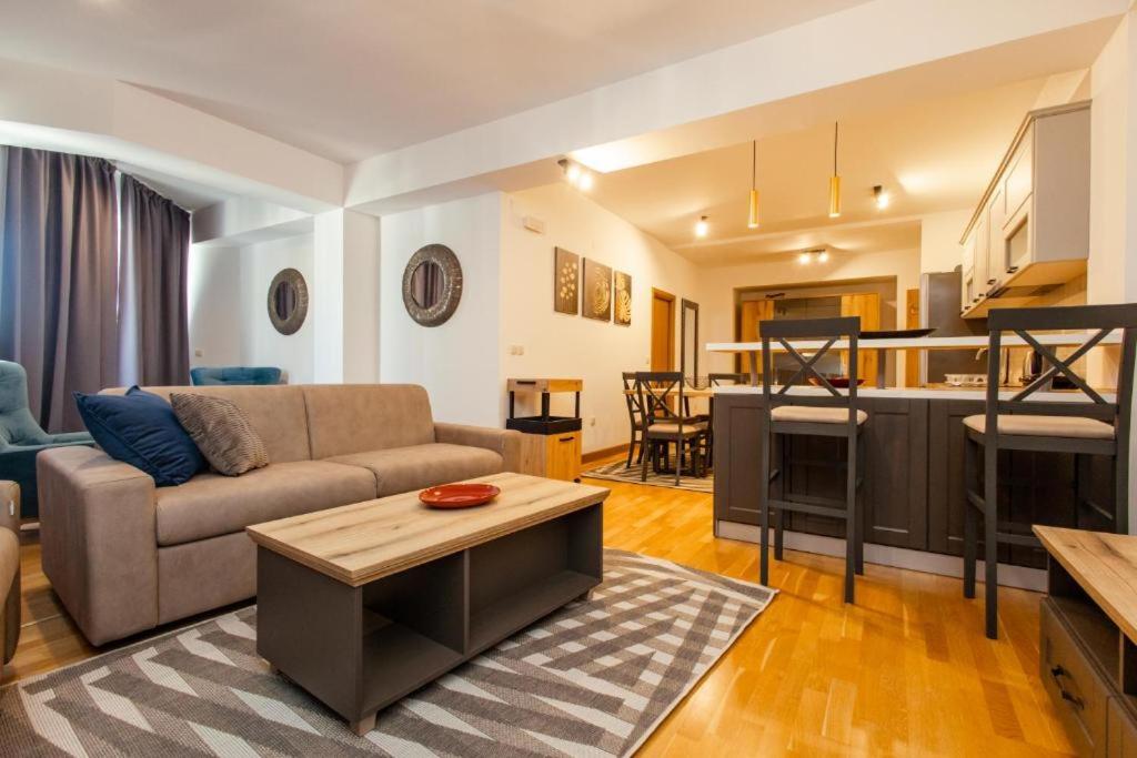 Apartments RONDO