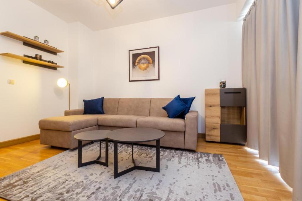 Apartments RONDO