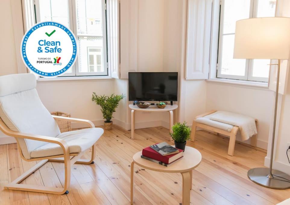Historical Apartment Santos III