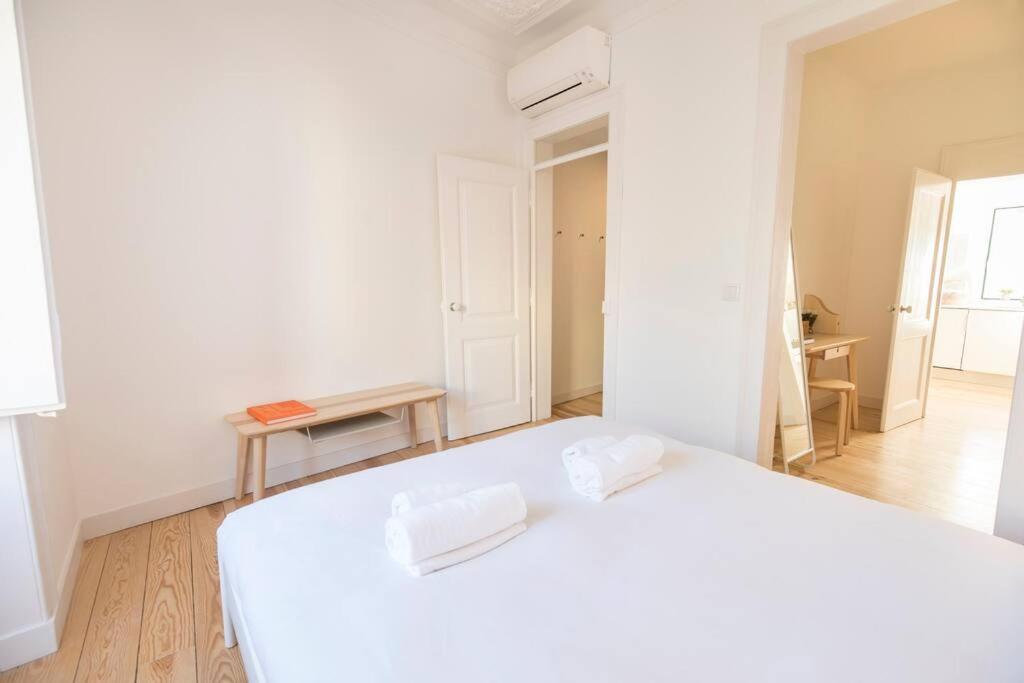Historical Apartment Santos III