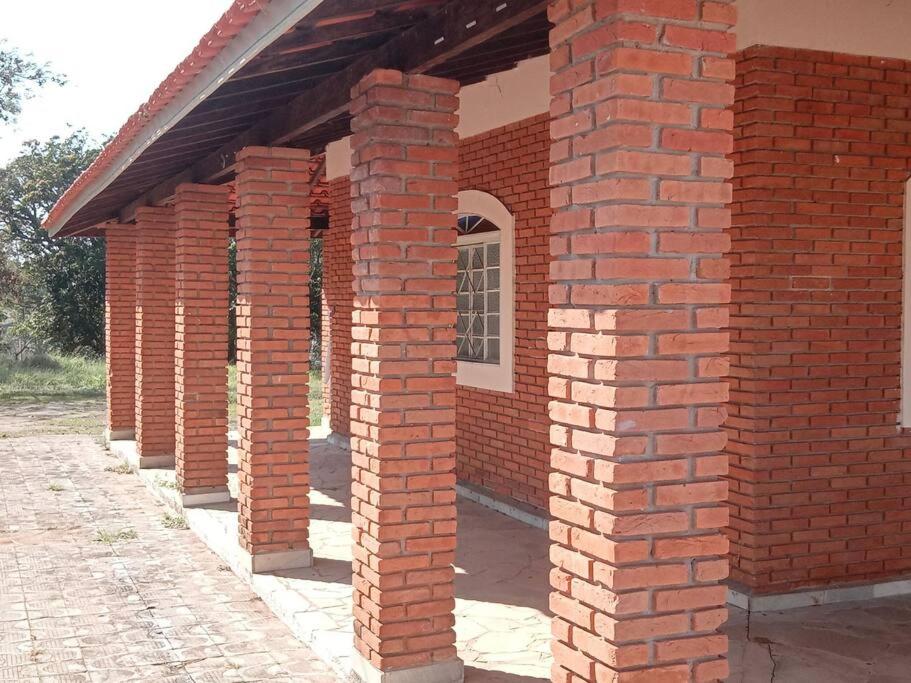 casa c/4 dormitórios e piscina