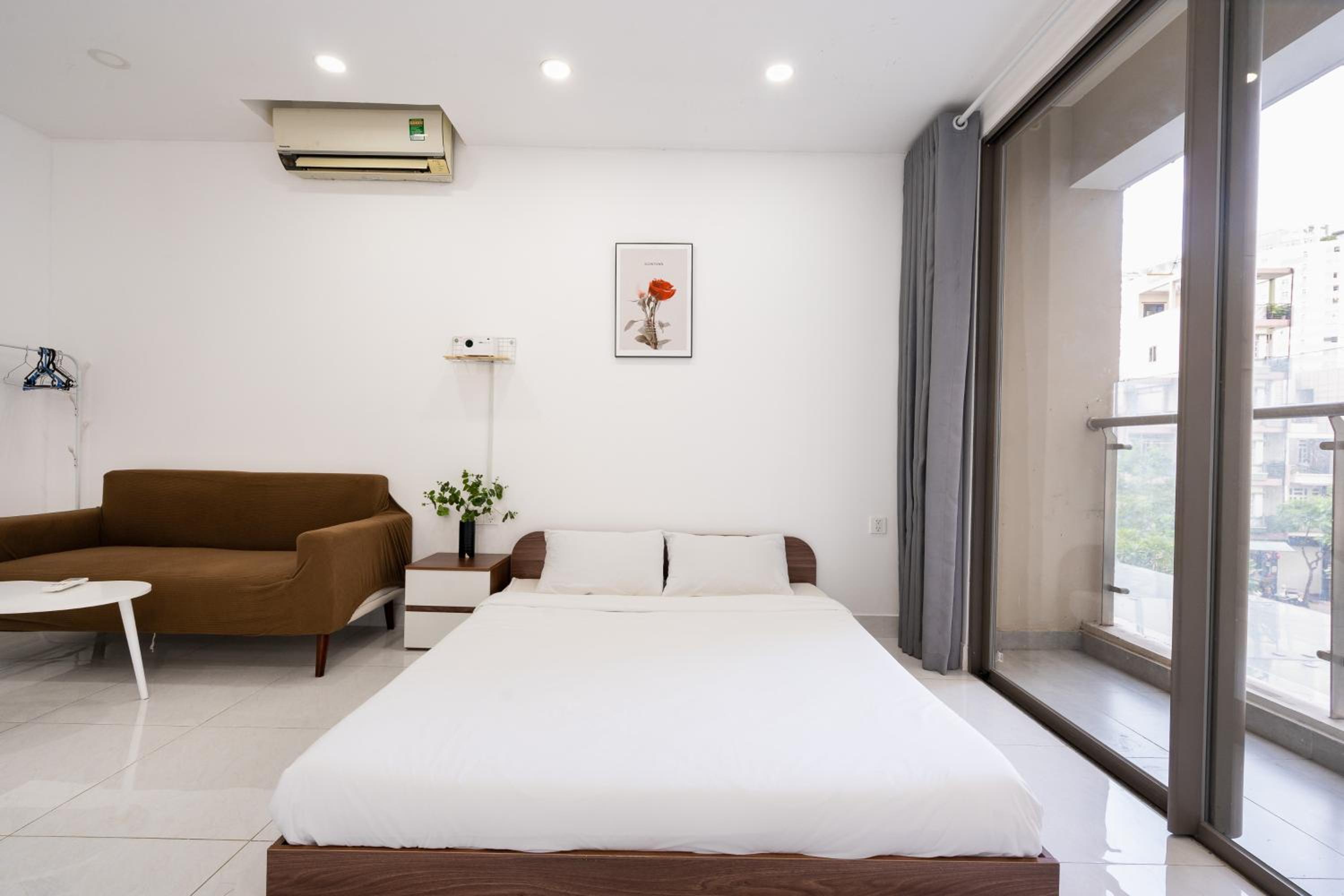 Helios Riverside Apartment