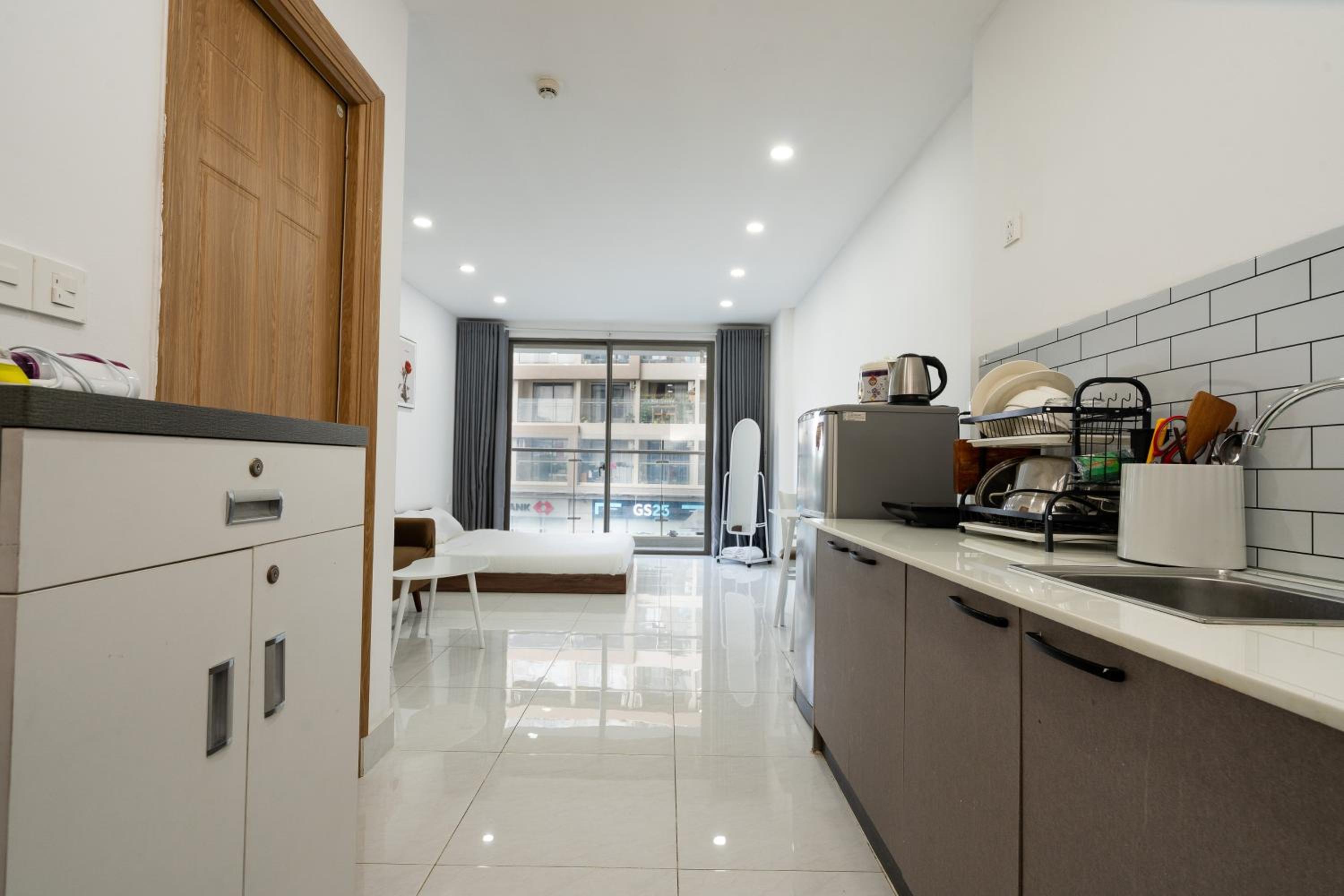 Helios Riverside Apartment