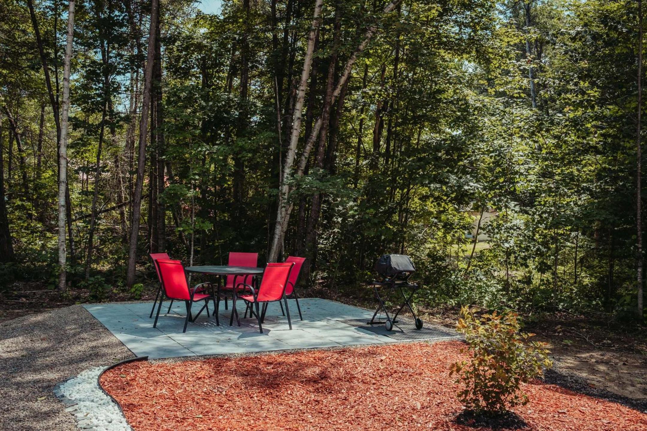 Tremblant Forest Spa Lac Plage Quai Privé