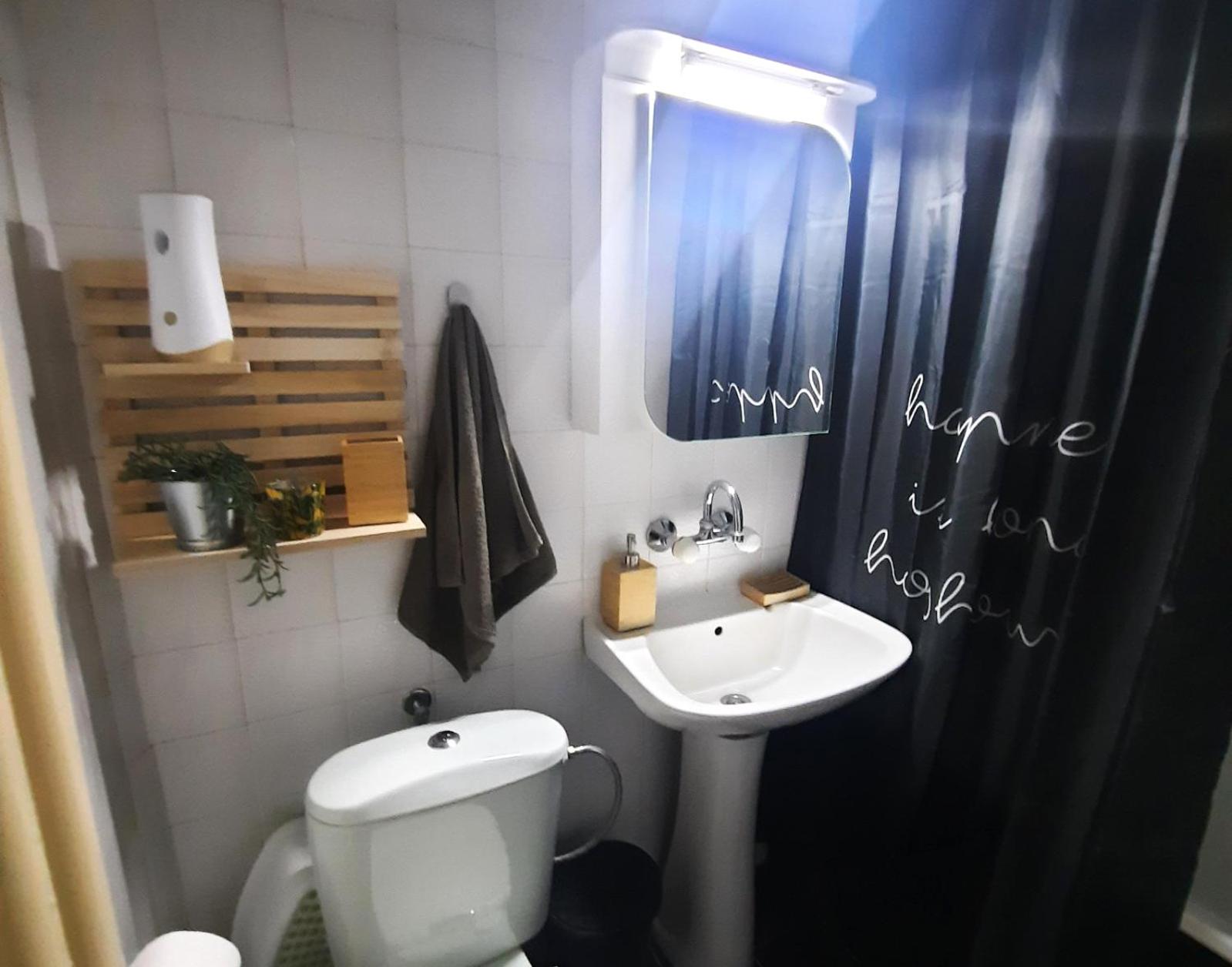 Spacious 3 bedroom apartment, close to metro station