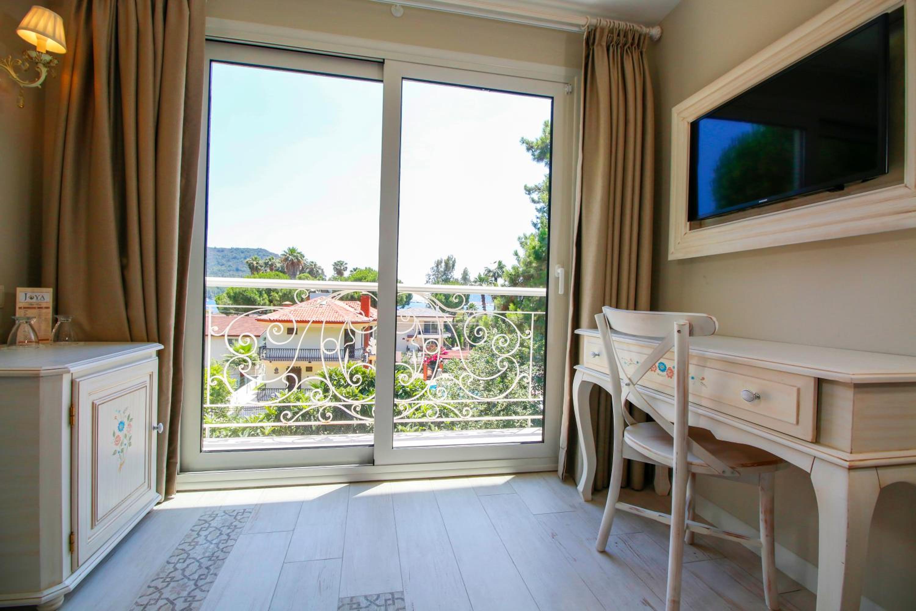 Joya Del Mar Hotel - Image 73