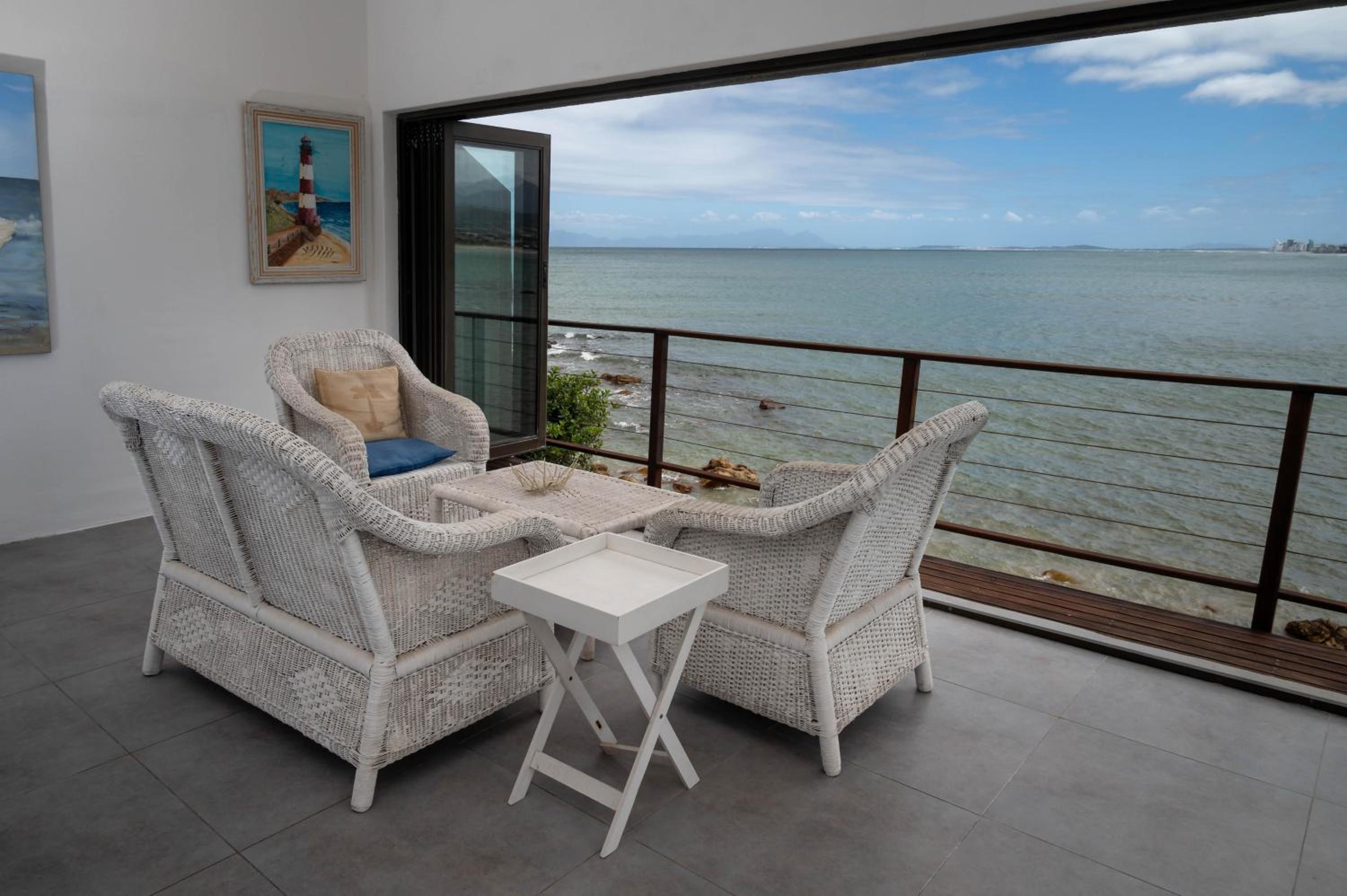 'Seagul Cove', Private Villa on the beach, Sleeps 7 view 2