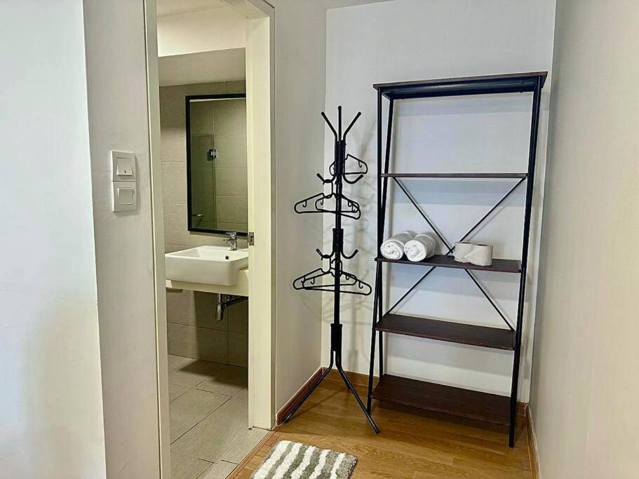 Modern EkoCheras Loft KLCC View near MRT FreeWifi