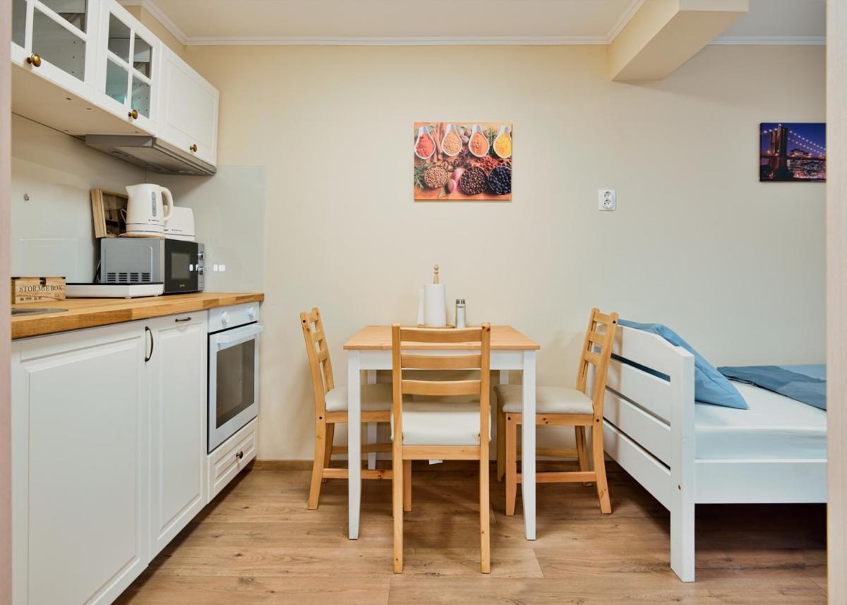 Palmy Apartmanhouse Maglód view 2
