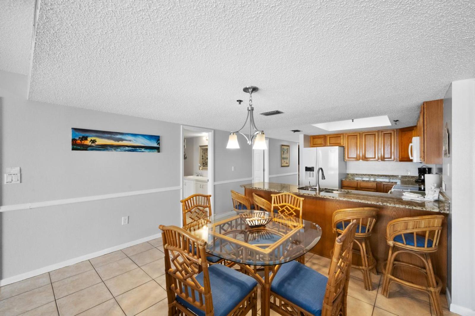 Direct Beachfront - 3b 2b - Beach Place #411