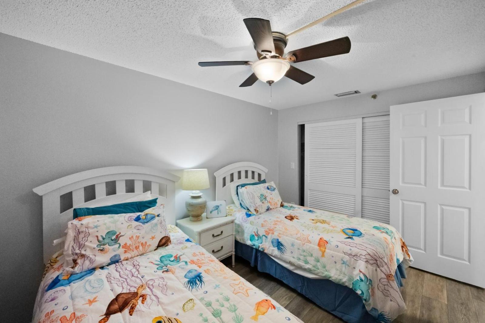 Direct Beachfront - 3b 2b - Beach Place #411