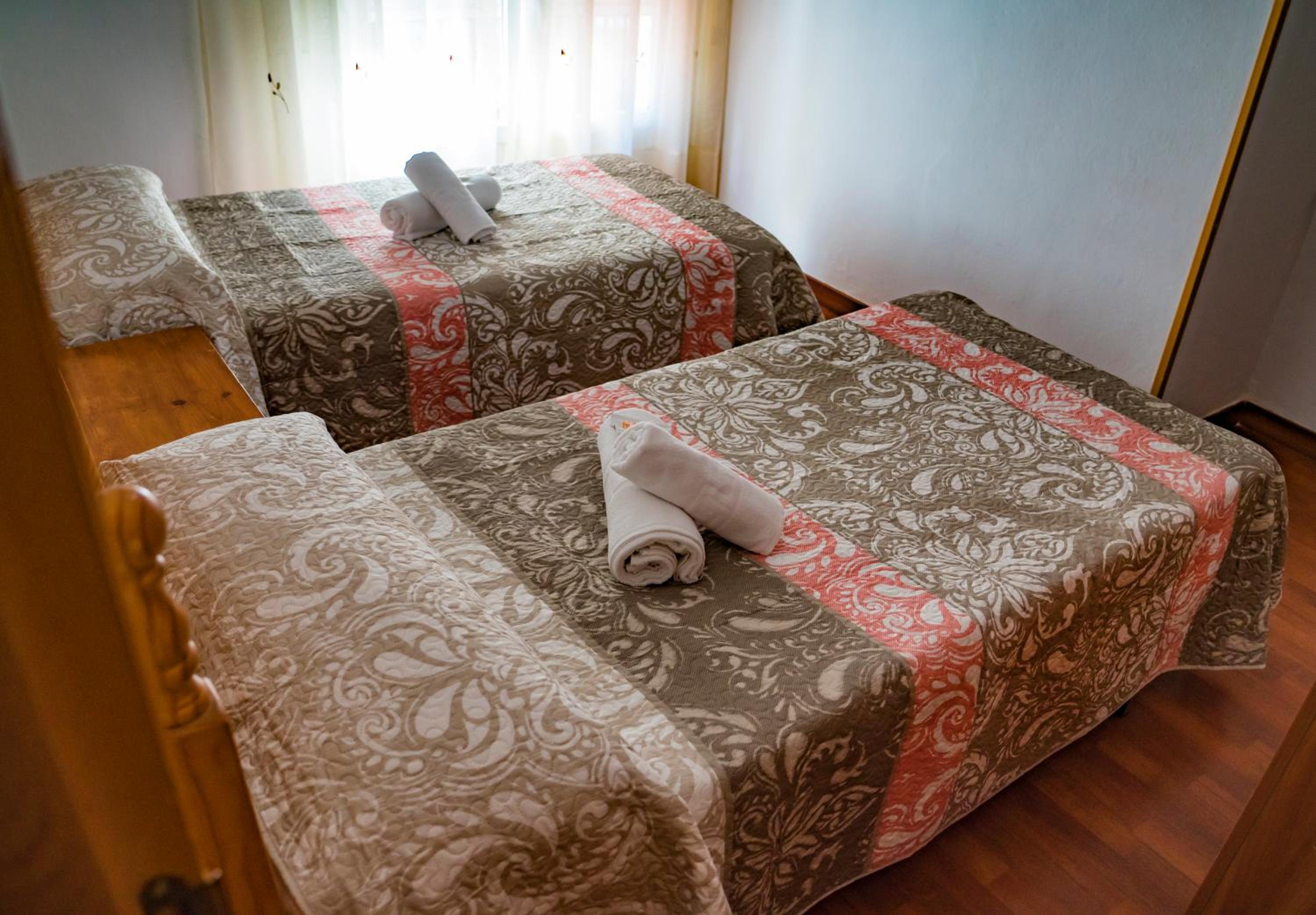 HOSTAL CACHE