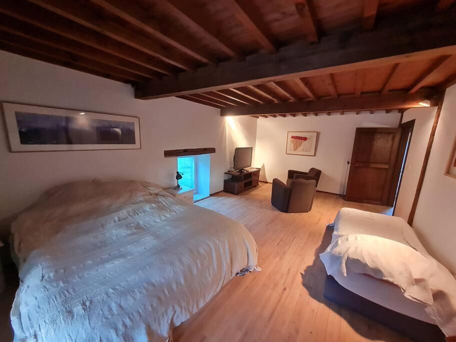 La maison d'à côté