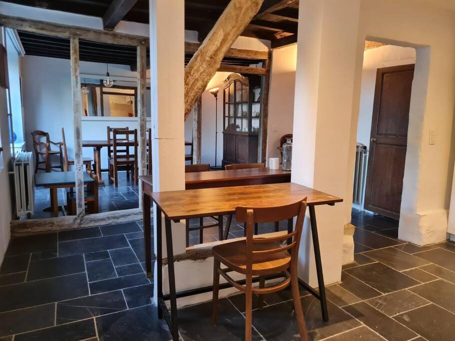 La maison d'à côté