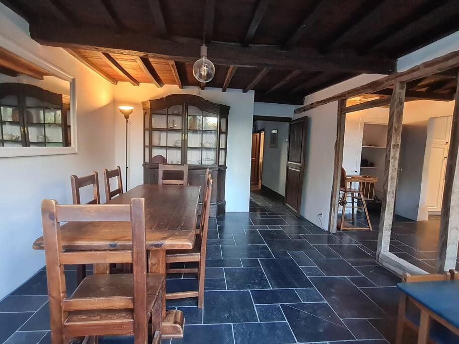 La maison d'à côté