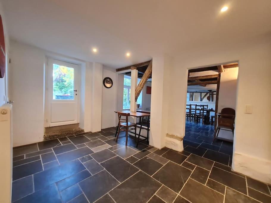 La maison d'à côté