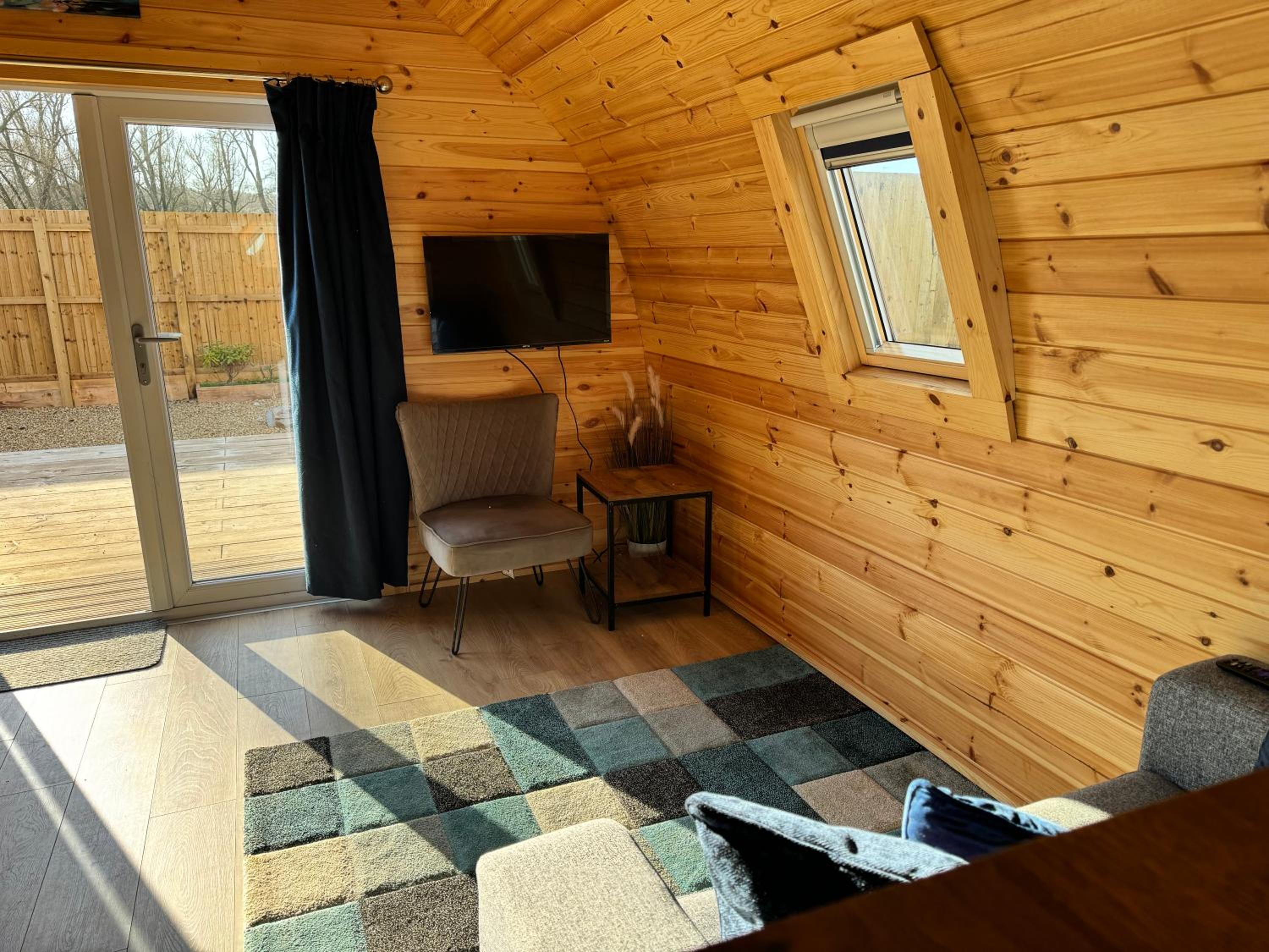 Kings Lynn Vacations - Woodlakes Park By Liv Retreats - Property Image 75