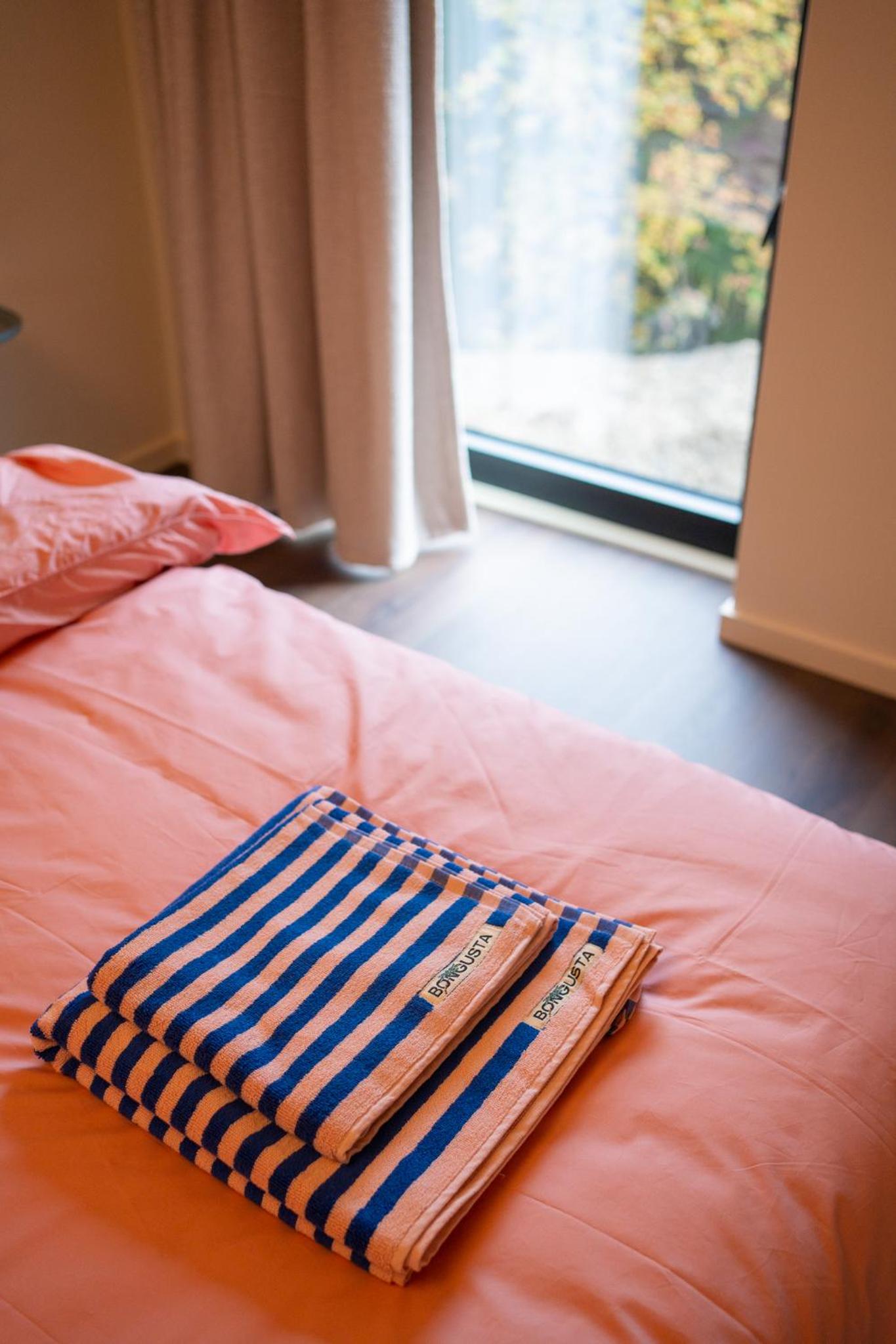 Living Lodges - Designer Lodge - Scandi Lodge