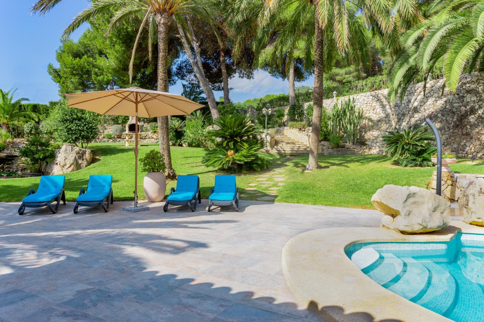 Azzurra Home-Charming Property- For 6 guests photo 4