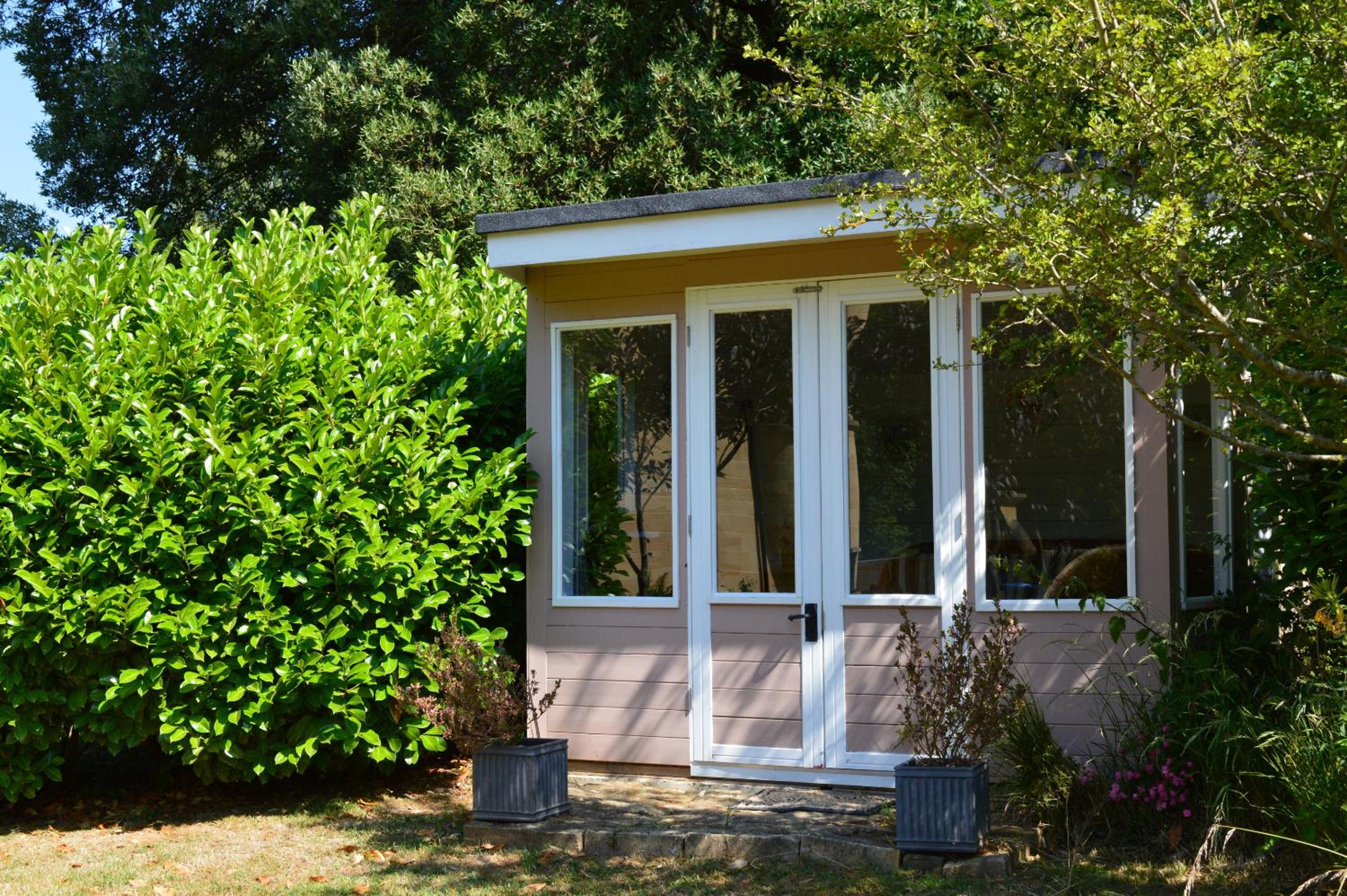 East Lodge Bolney — 14