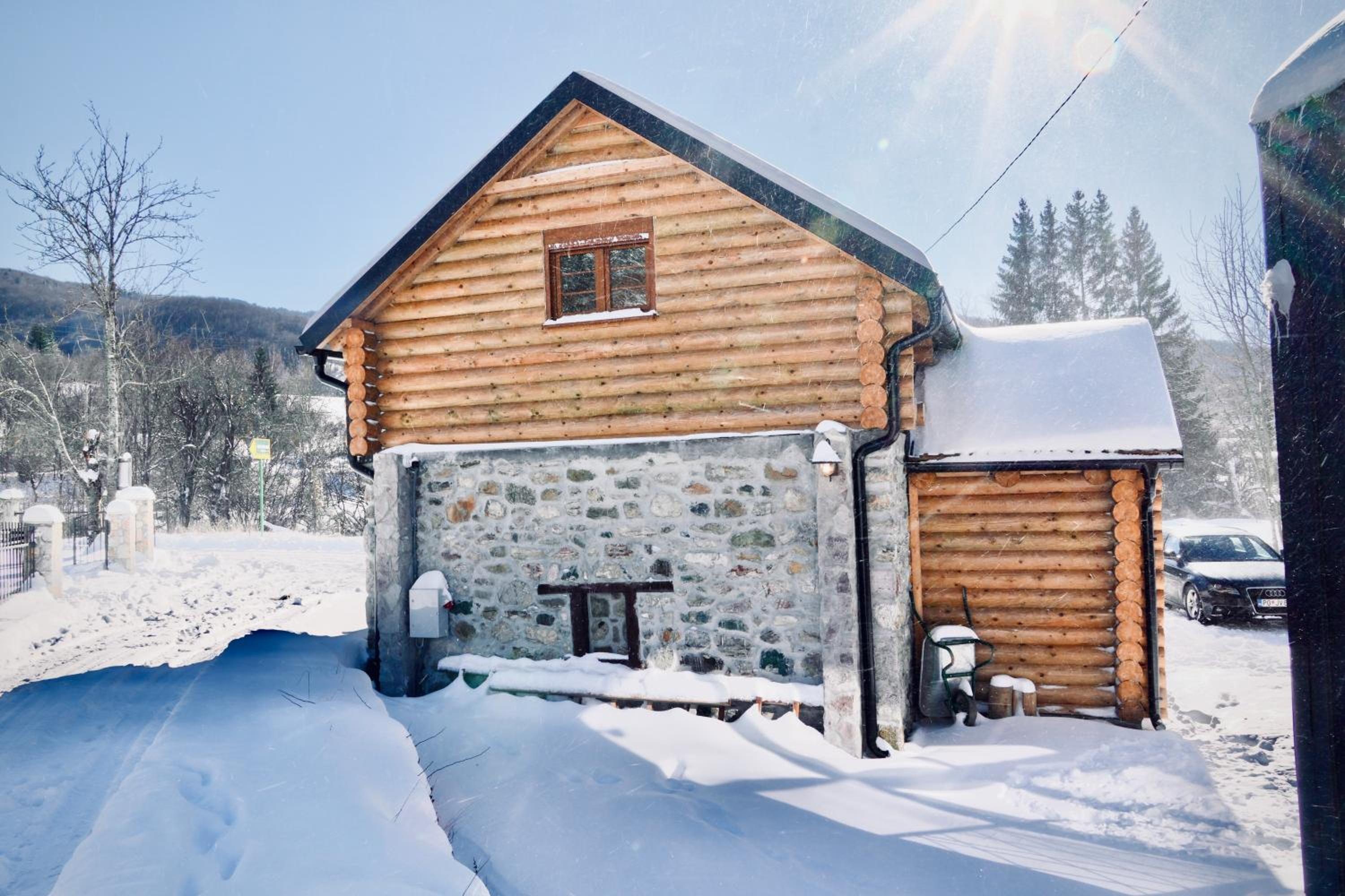 Cottage Dzudovic 2 Vikendica Džudović 2 view 2