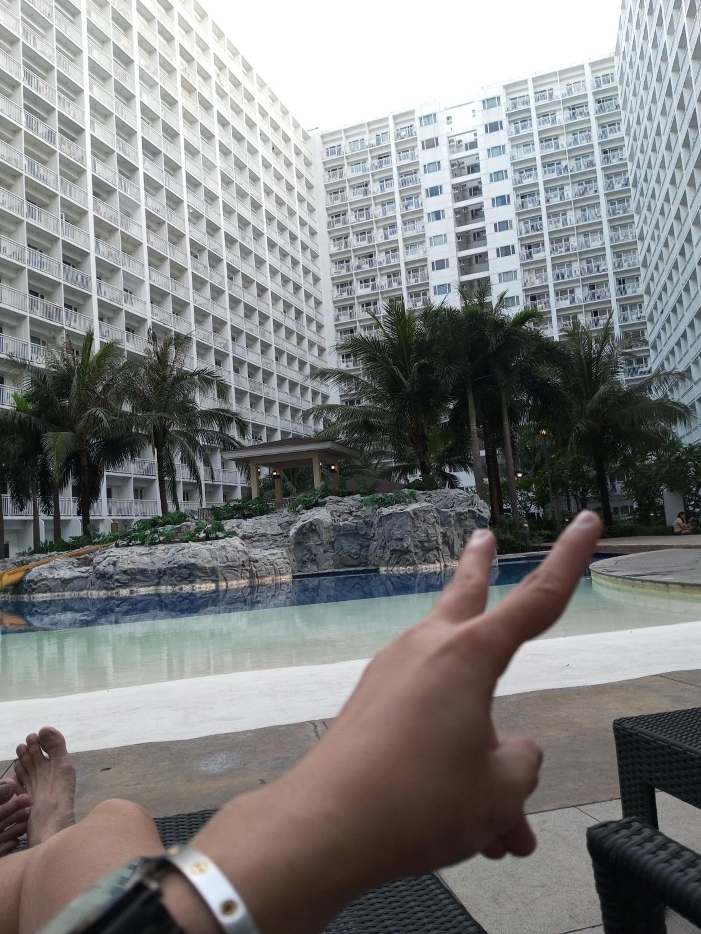 Shore 1 Residences near Mall of Asia staycation view 5