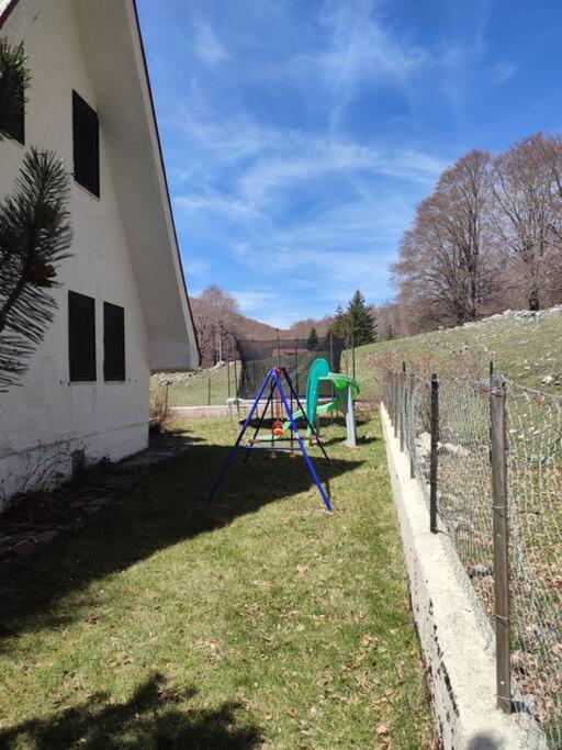 Chalet Edelweiss Marsia-Tagliacozzo 1500mt view 2