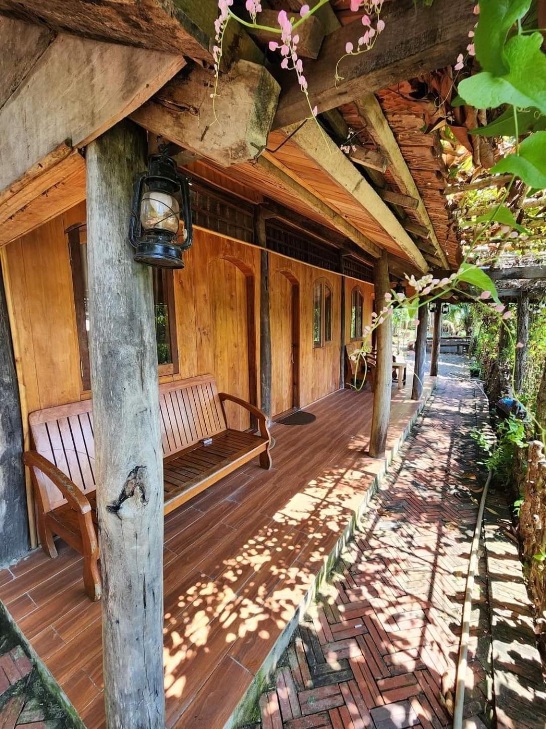 TINA LAKESIDE AO ĐÔI Homestay Phước Hải