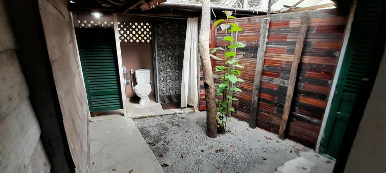 TINA LAKESIDE AO ĐÔI Homestay Phước Hải