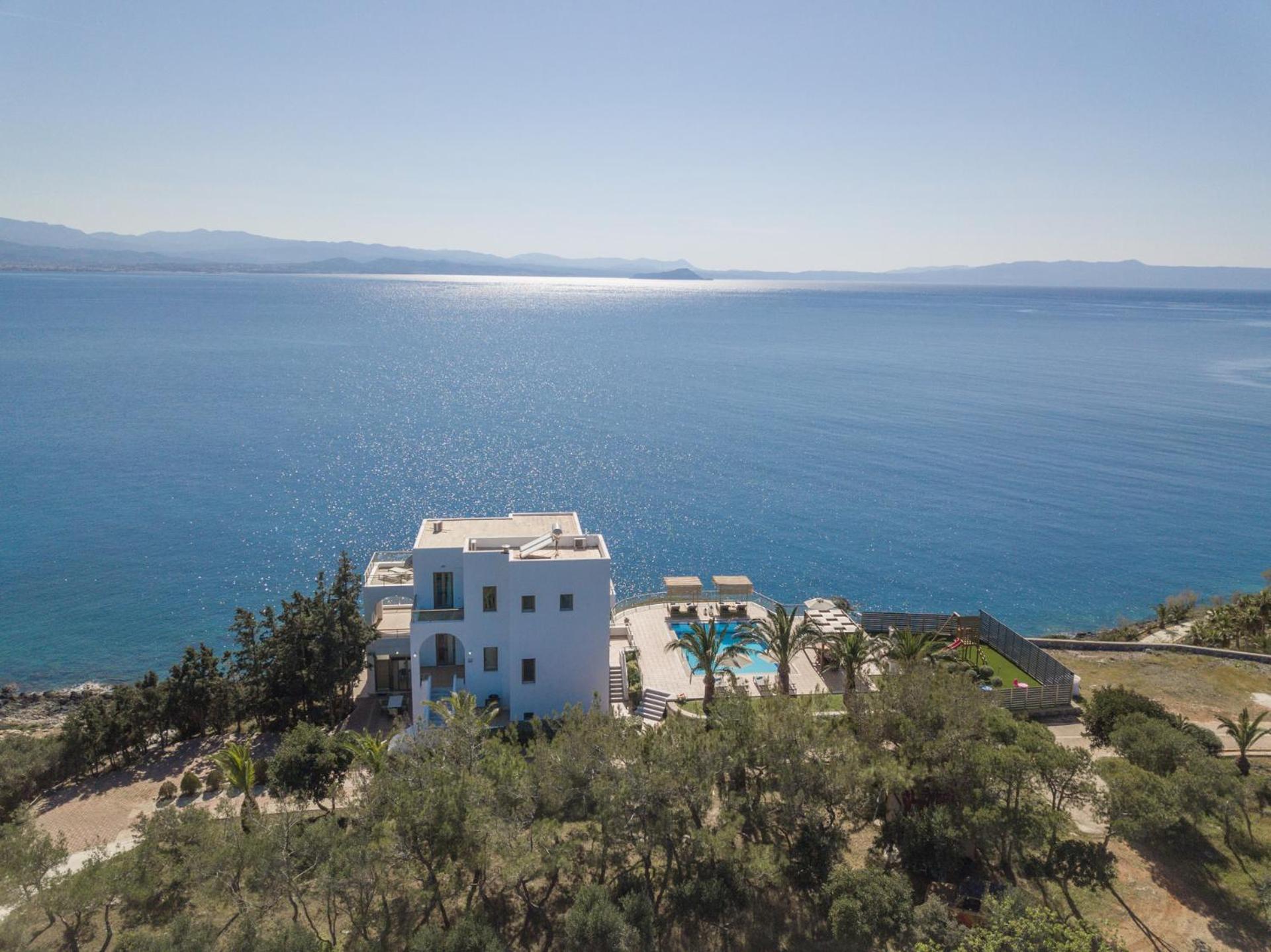 Villa del Sole, private pool and amazing sea view view 5