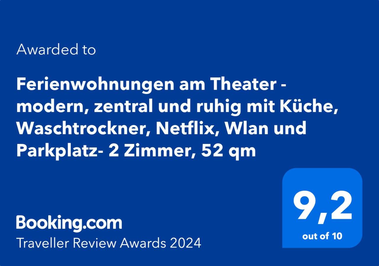 Ferienwohnungen am Theater - modern, zentral und ruhig mit Küche, Waschtrockner, Netflix, Wlan und Parkplatz- 2 Zimmer, 52 qm