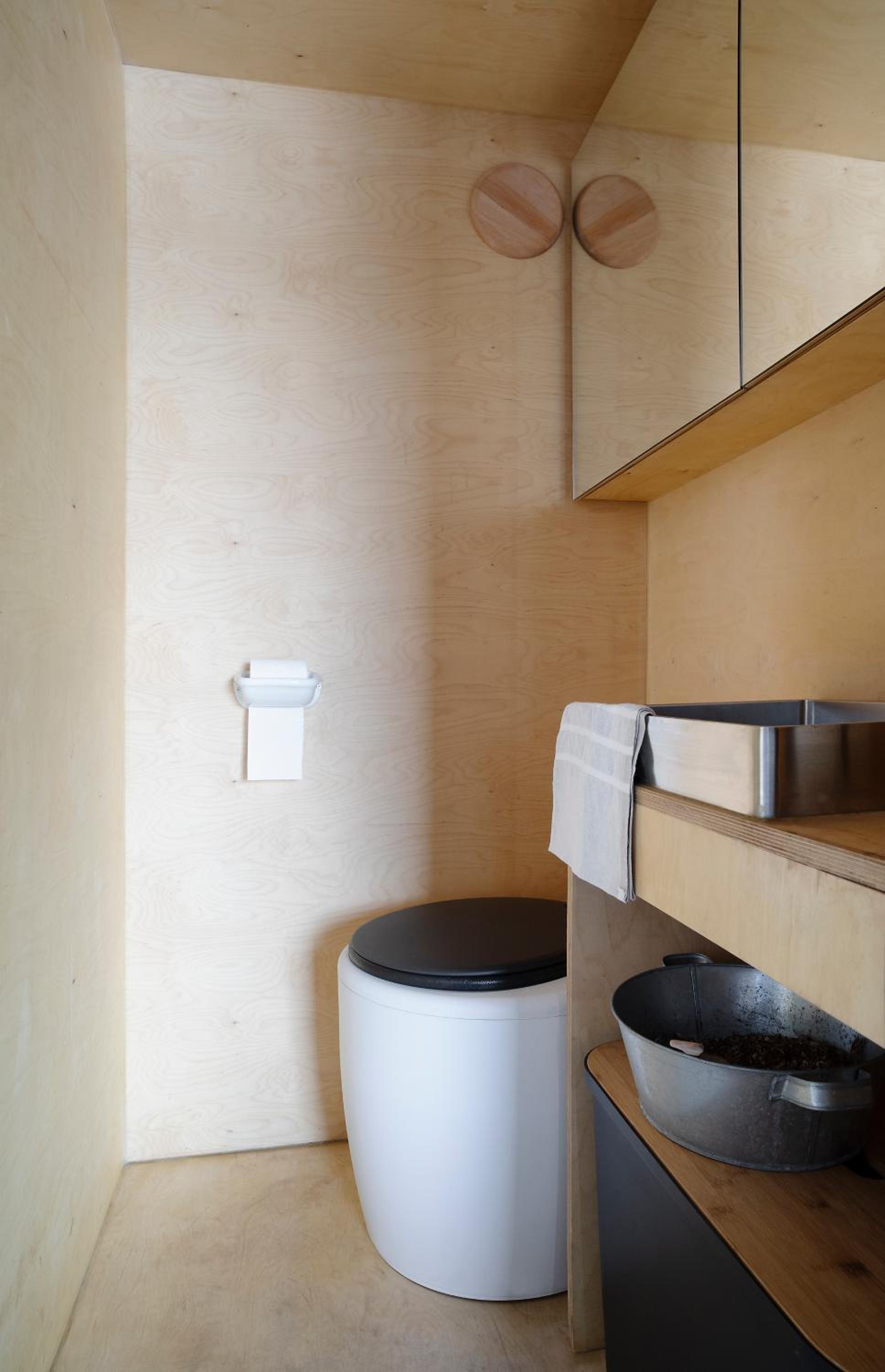 Majamaja Helsinki off-grid retreat