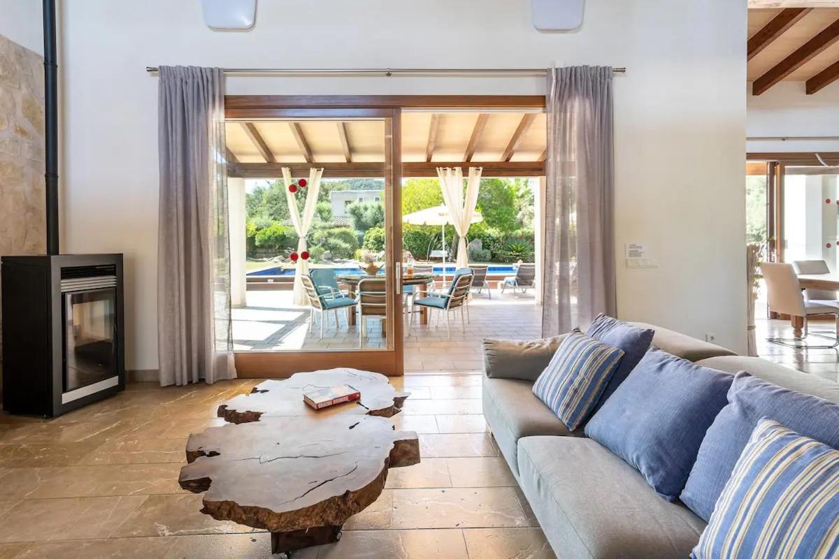 S'alzinar Villa