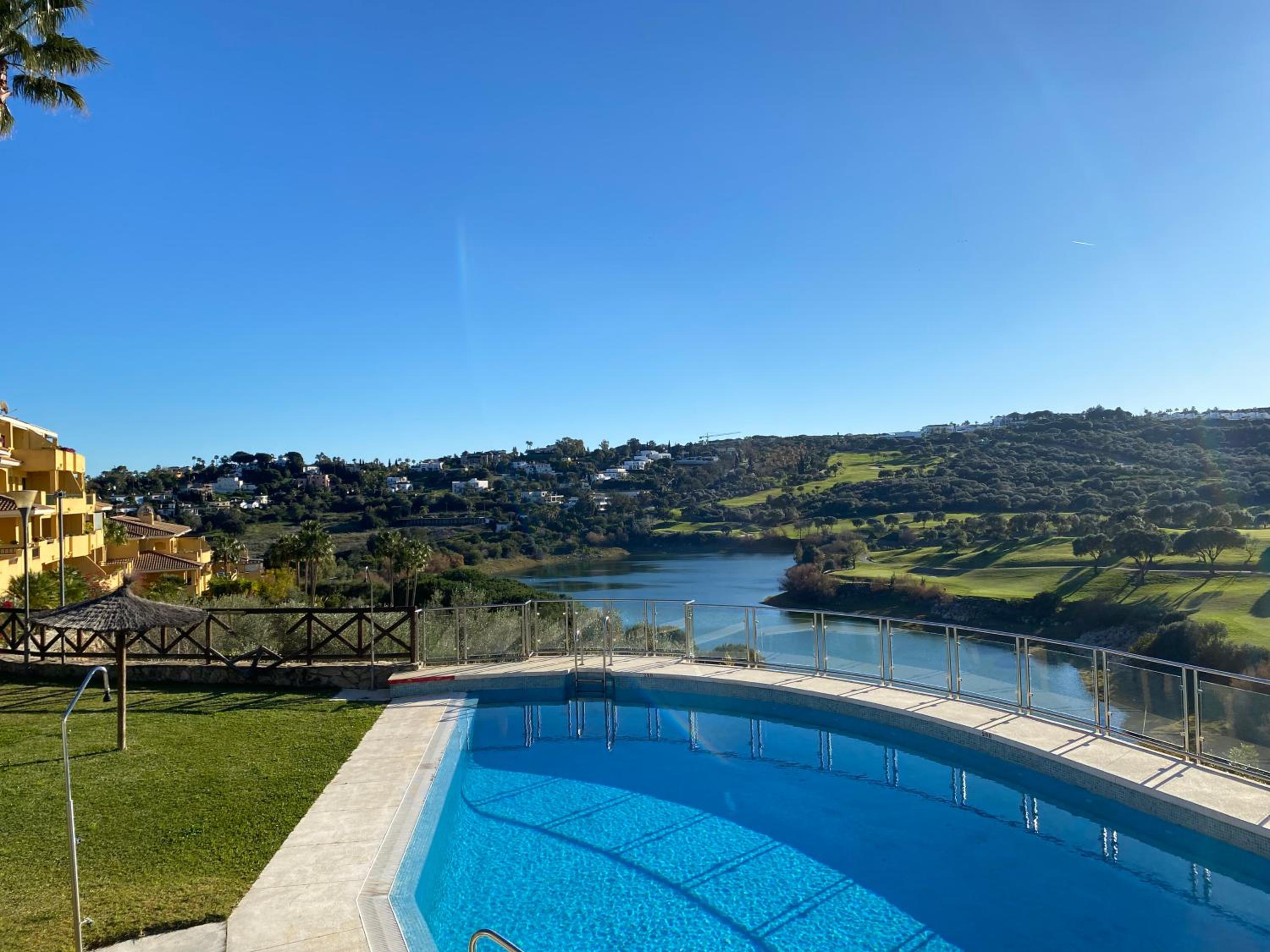 Sunny Retreat with Stunning View