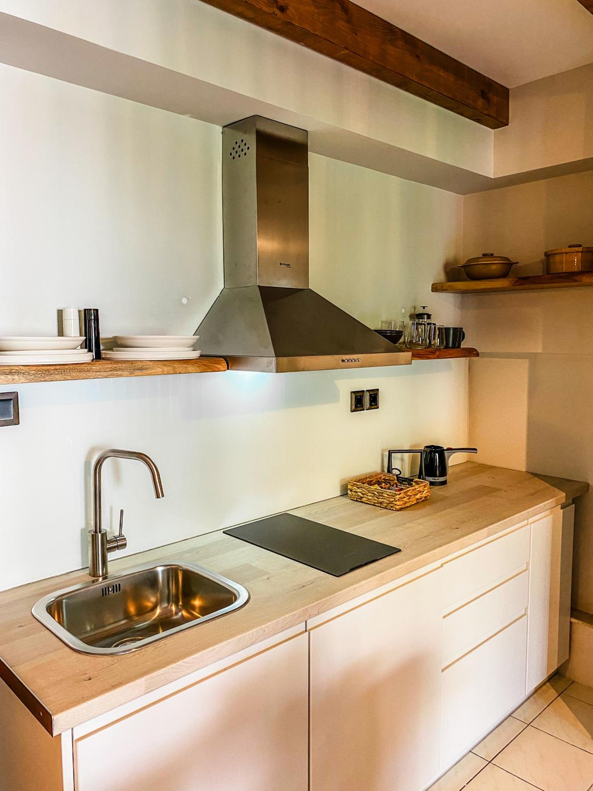 Apellou Apartments