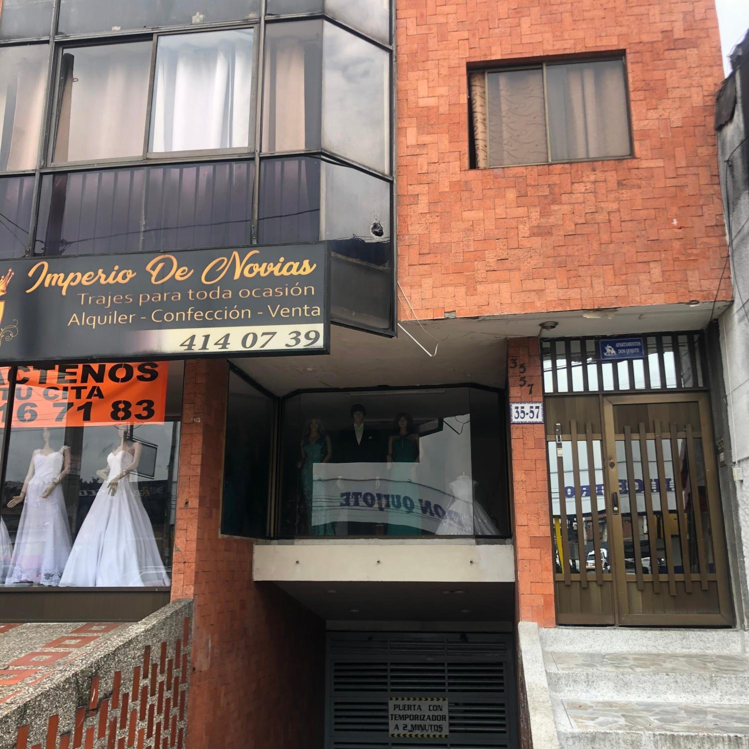 Céntrico apartamento y bien ubicado en laureles 202