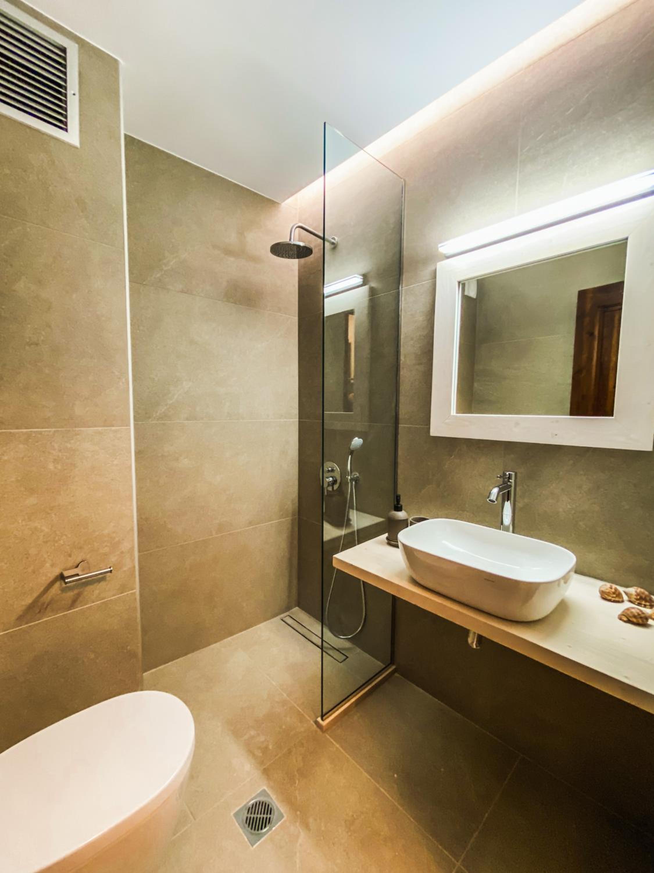 Apellou Apartments