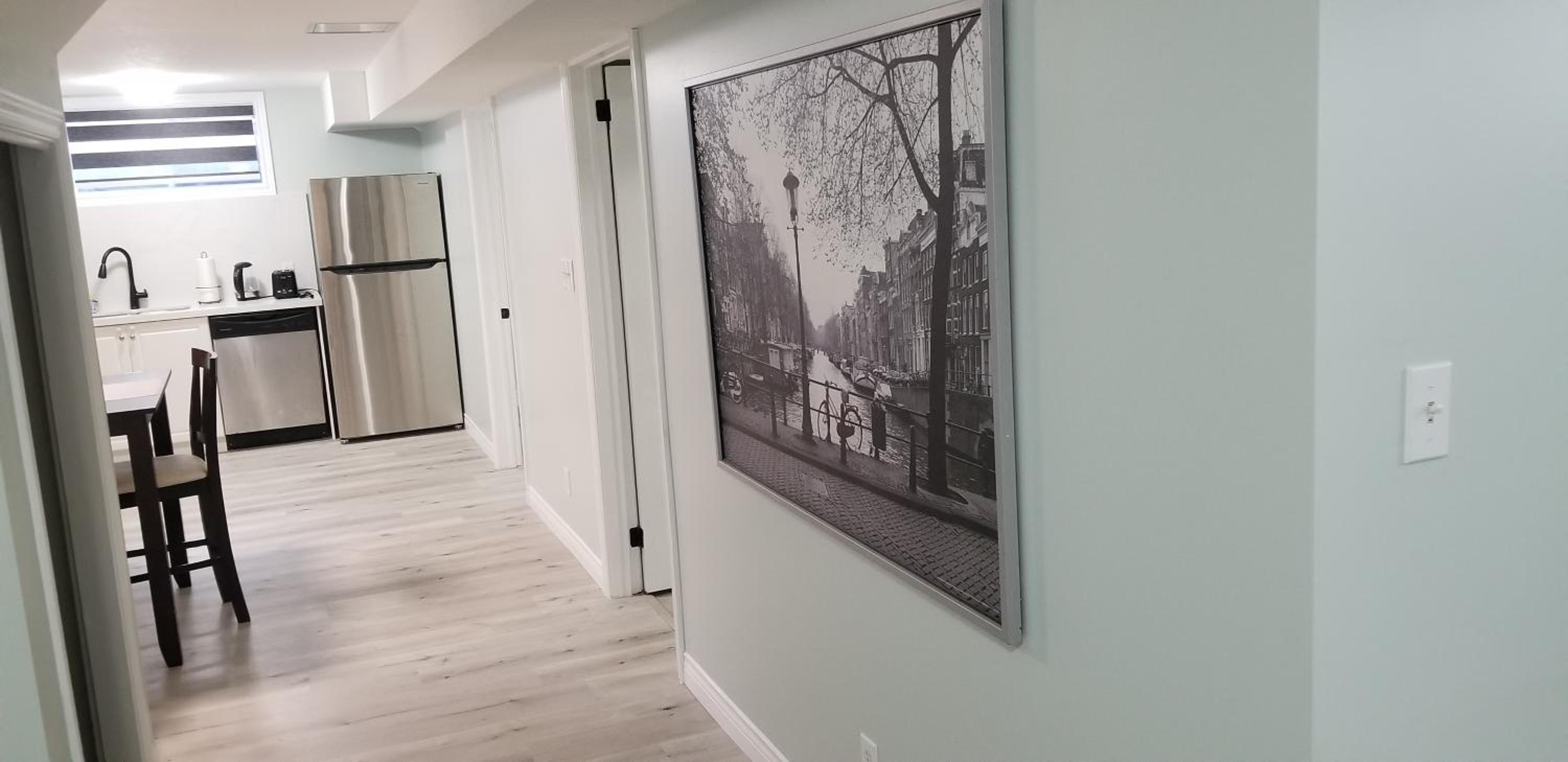 Guelph Vacations - 2 Bedroom Luxury Apartment - Property Image 10