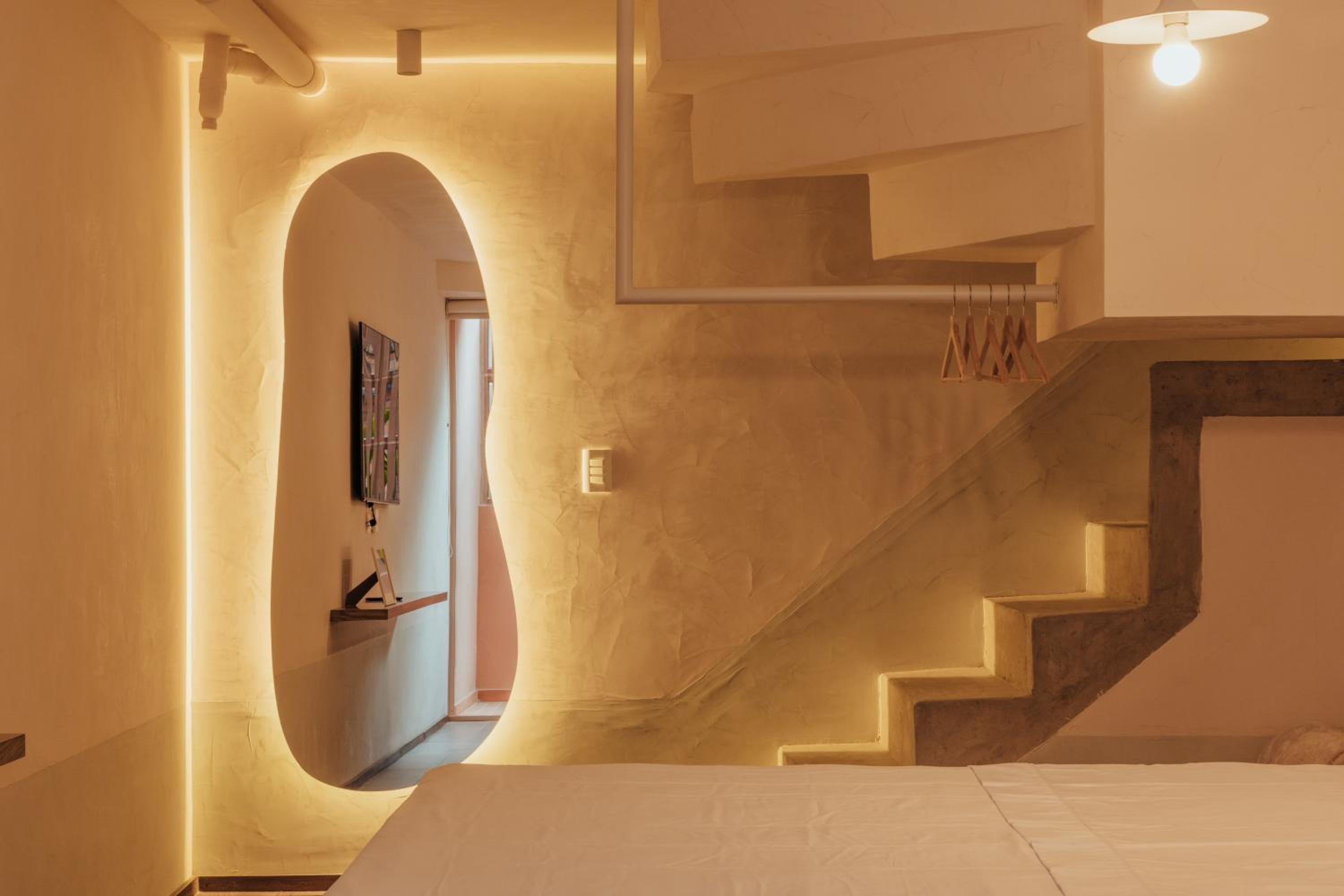 NEW Cozy Duplex in Laureles with A/C and WI-FI