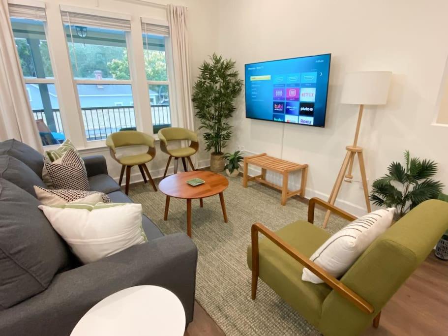 The Mangrove Suite Newly Built Upscale Central view 4