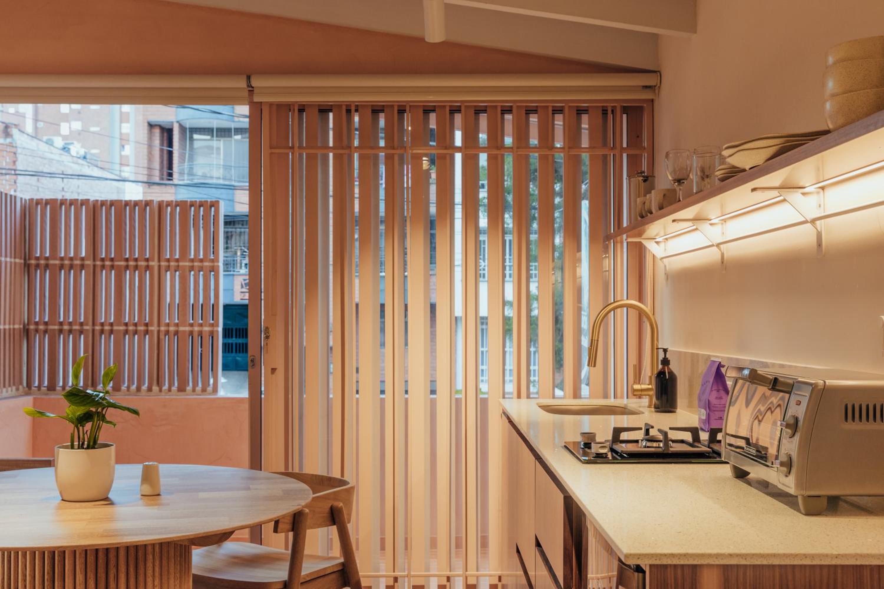 NEW Cozy Duplex in Laureles with A/C and WI-FI