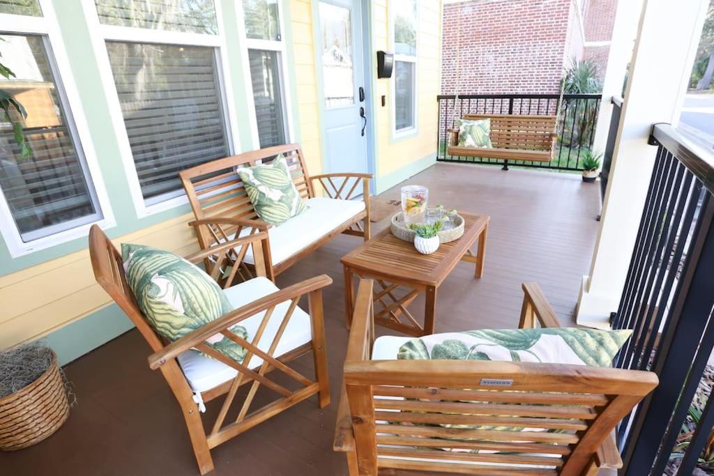 The Botanical Suite Newly Built Upscale Central, photo 11