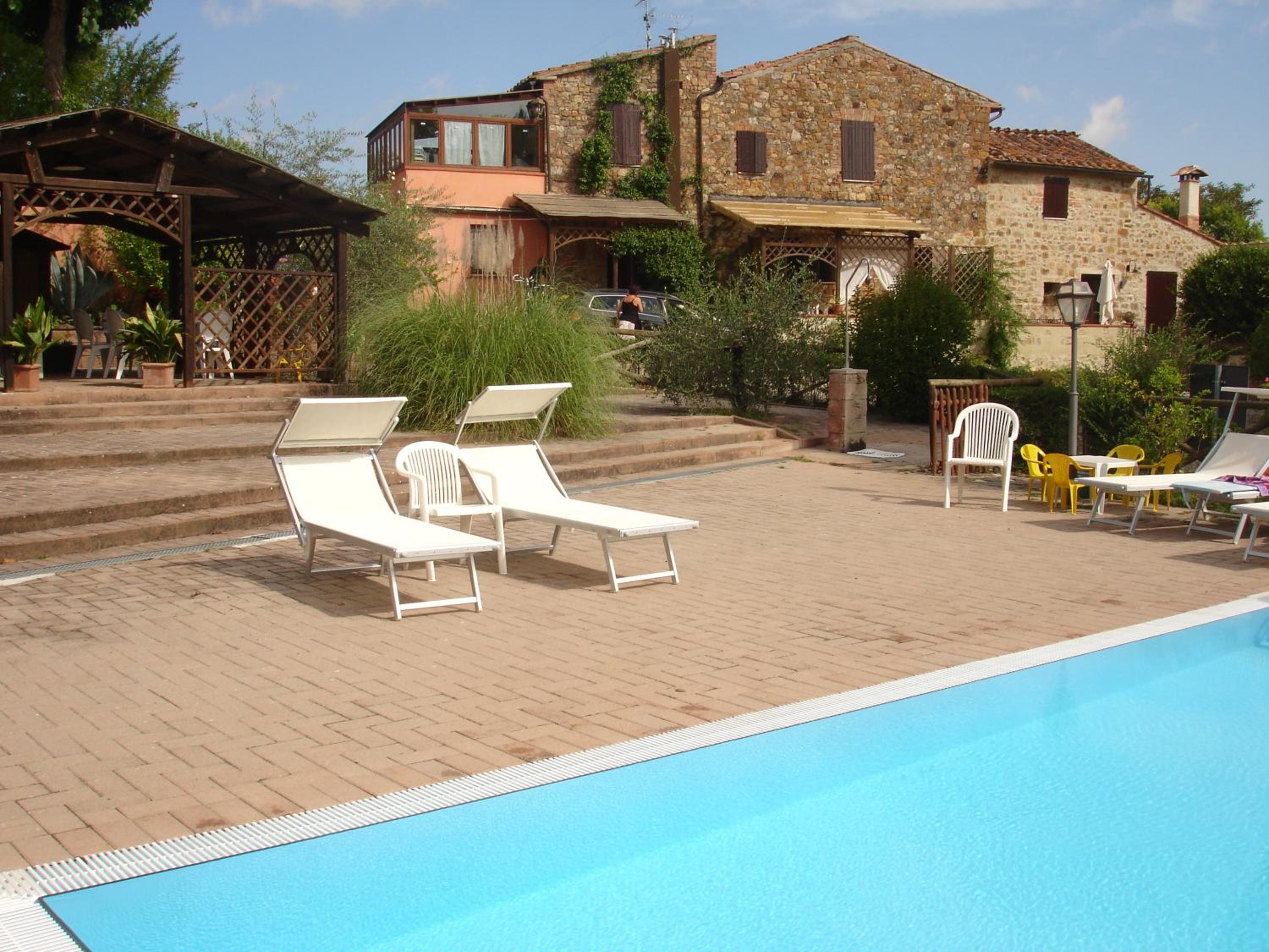Ground floor apartment with pool view Gazebo view 4