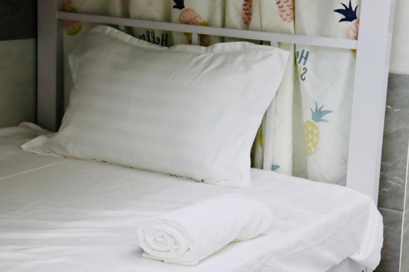 ALOHA SAIGON PREMIUM HOSTEL by Local Travel Experts - Newly opened, Less-touristy location, Spacious rooms, Glass shower bathroom, Free breakfast & Walking