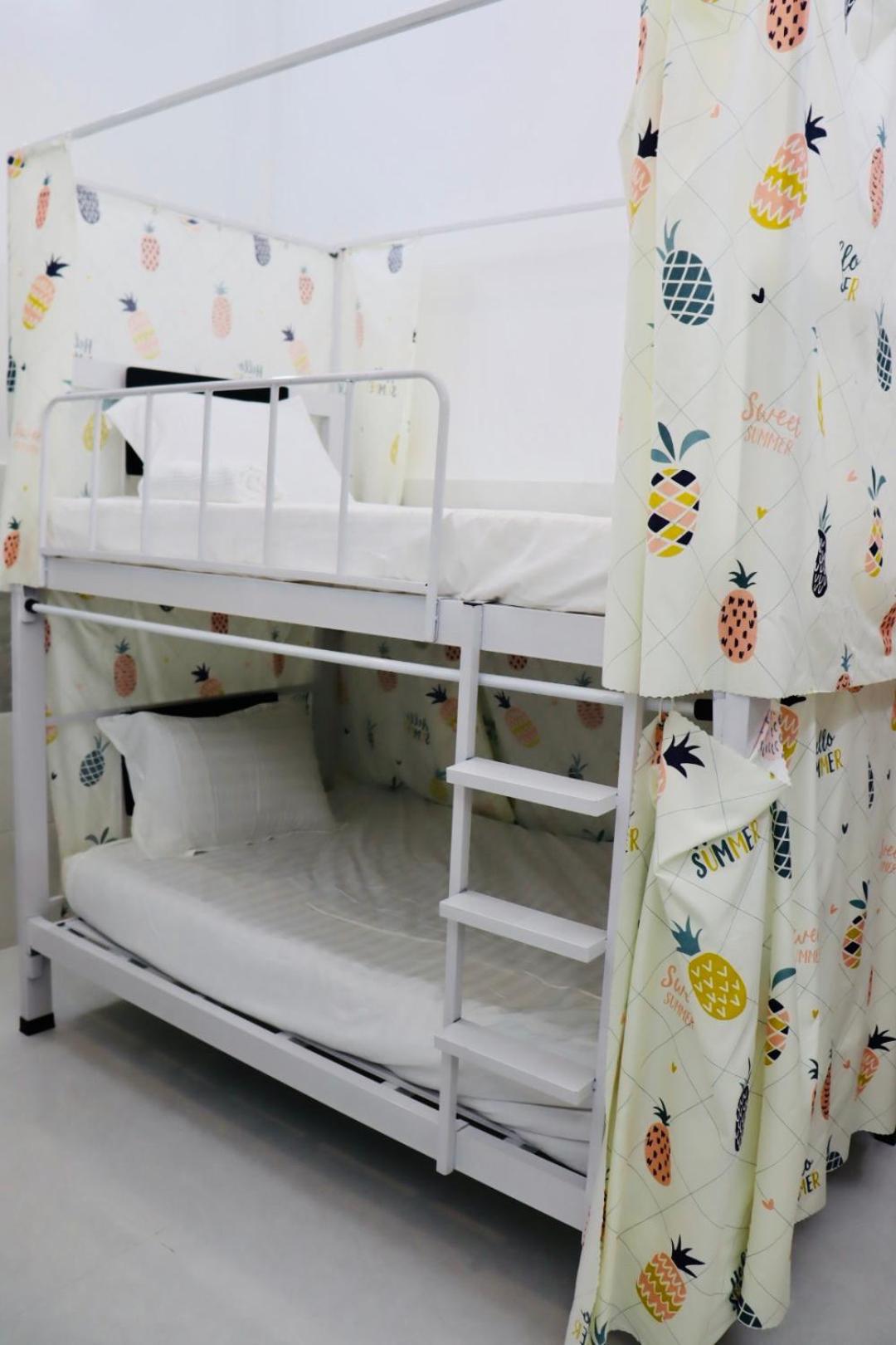 ALOHA SAIGON PREMIUM HOSTEL by Local Travel Experts - Newly opened, Less-touristy location, Spacious rooms, Glass shower bathroom, Free breakfast & Walking